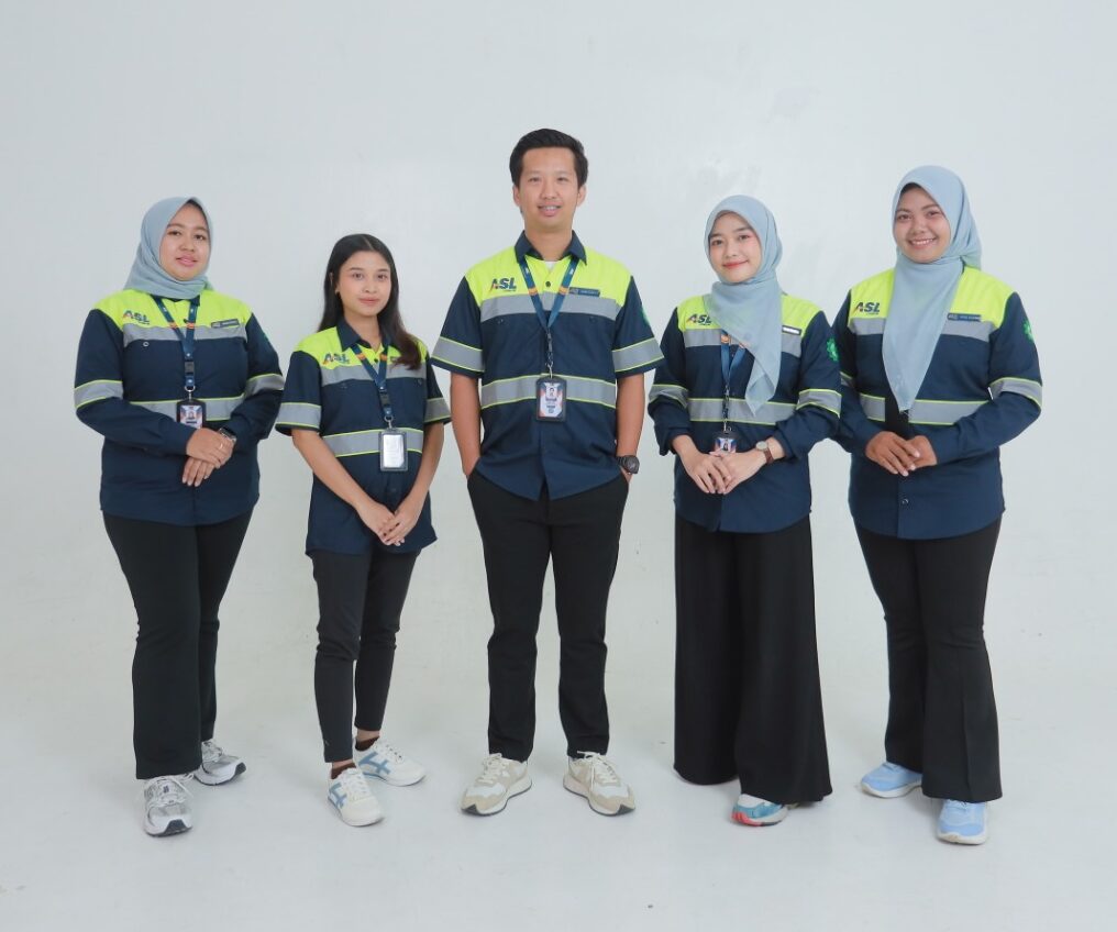 devisi customer service , sales , express & tim document